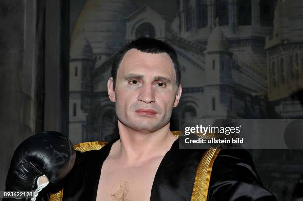 Ein sportliches Schwergewicht , Dr. Vitali Klitschko steht jetzt in _WACHS_ im Hamburger Panoptikum auf der Reeperbahn Nach zwei Jahren intensiver...