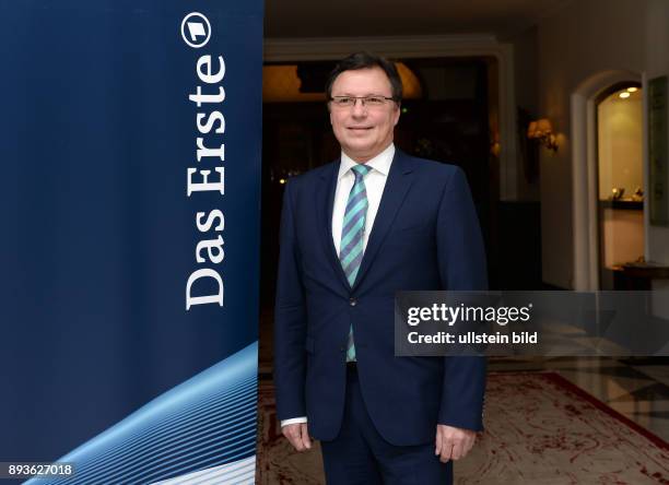 Jahres-Pressekonferenz der ARD-Koordination Fernsehfilm und ARD Degeto Hotel Vier Jahreszeiten in Hamburg Verena Kulenkampff, ARD-Koordinatorin...