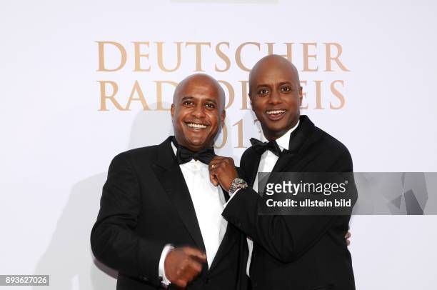 Am wird im Schuppen 52, Hamburg im Rahmen einer festlichen Gala der Deutsche Radiopreis 2013 verliehen. Gäste _Roter Teppich :Benjamin und Yared...