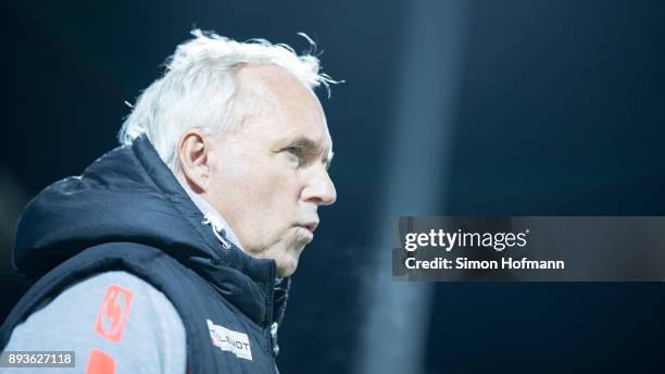 Head coach Peter Vollmann of Aalen looks on during the 3. Liga match between VfR Aalen and SC Fortuna Koeln at Ostalb Stadion on December 15, 2017 in...