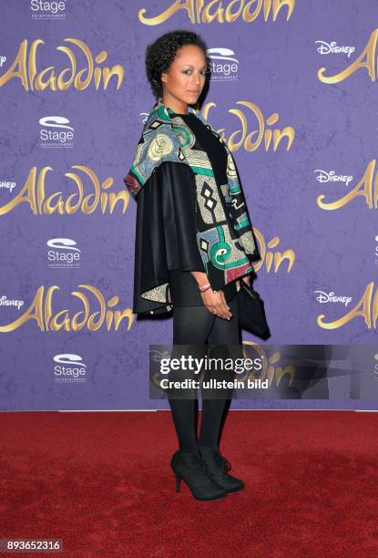 Deutschlandpremiere von Disneys ALADDIN am im Stage Theater Neue Flora Gäste Roter Teppich : Milka Loff Fernandes