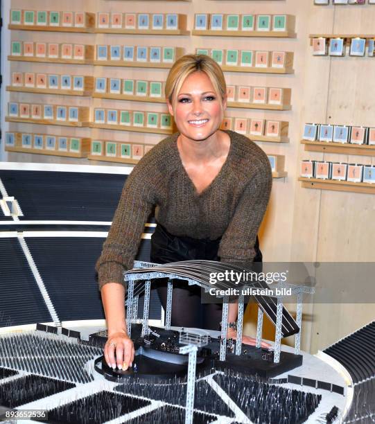 Helene Fischer ,Johannes B.Kerner,Frederik Braun,Gerrit Braun im Miniatur Wunderland Aktion ein Herz für Kinder Helene Fischer