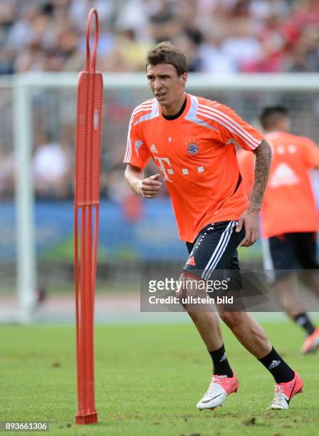 Fussball 1. Bundesliga: Saison Vorbereitung 2012/2013 Trainingslager des FC Bayern Muenchen Mario Mandzukic
