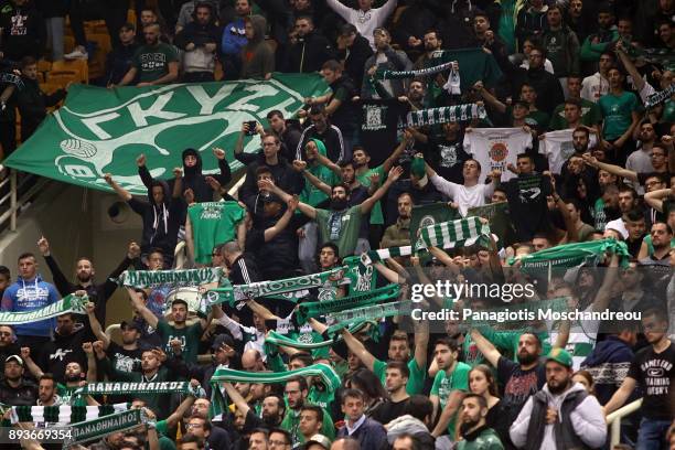 Fans of Panathinaikos react during the 2017/2018 Turkish Airlines EuroLeague Regular Season game between Panathinaikos Superfoods Athens and AX...