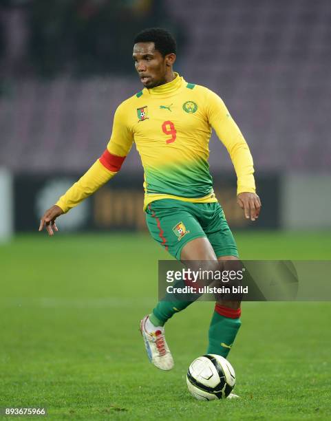Testspiel Albanien - Kamerun Samuel Eto o am Ball