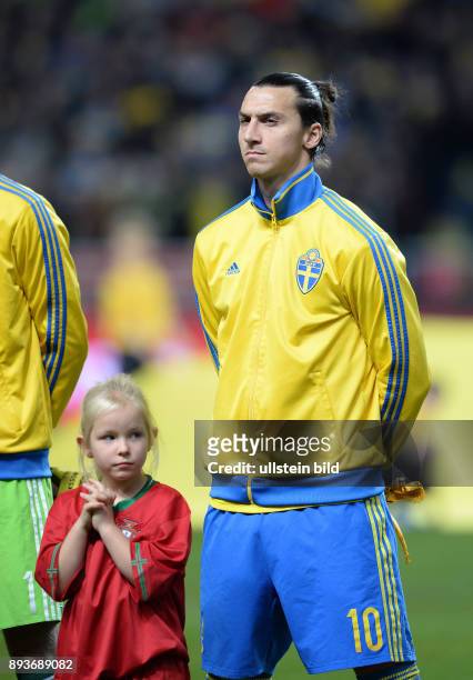 Fussball International WM Qualifikation 2014 Playoff Rueckspiel in Stockholm Schweden - Portugal Zlatan Ibrahimovic konzentriert bei der Nationalhymne