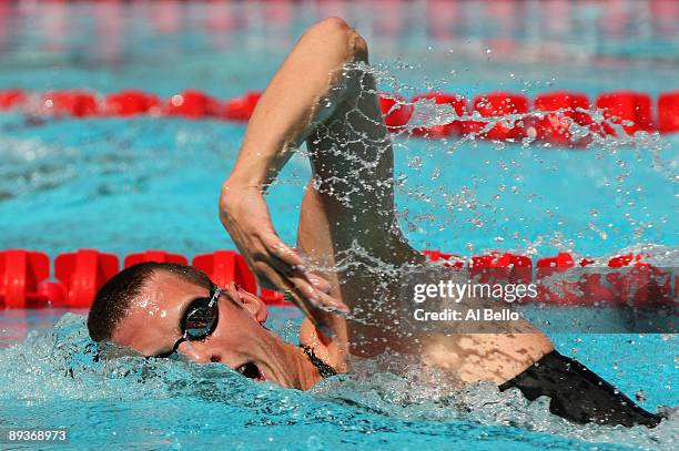 Ryan Cochrane of Canada competes in the Men's 800m Freestyle Heats during the 13th FINA World Championships at the Stadio del Nuoto on July 28, 2009...