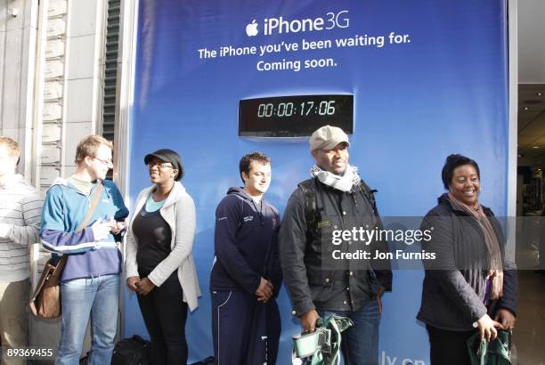 Phyllisea Jones and Dean Peltier are first people in line waiting to purchase a new iphone 3G at the O2 store in Oxford Street on July 11, 2008 in...