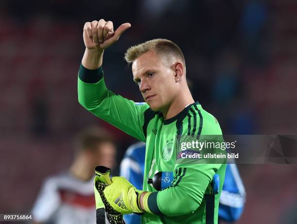 International UEFA U21-EUROPAMEISTERSCHAFT 2015 GRUPPENPHASE in Prag Deutschland 1-1 Serbien Torwart Marc-Andre ter Stegen mit Daumen hoch