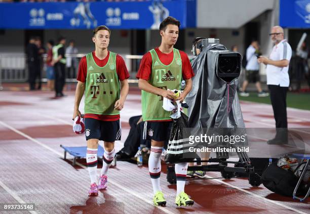 Testspiel Audi Football Summer Tour China 2015 FC Bayern Muenchen FC Bayern Muenchen - Guangzhou Evergrade Felix Pohl und Fabian Benko