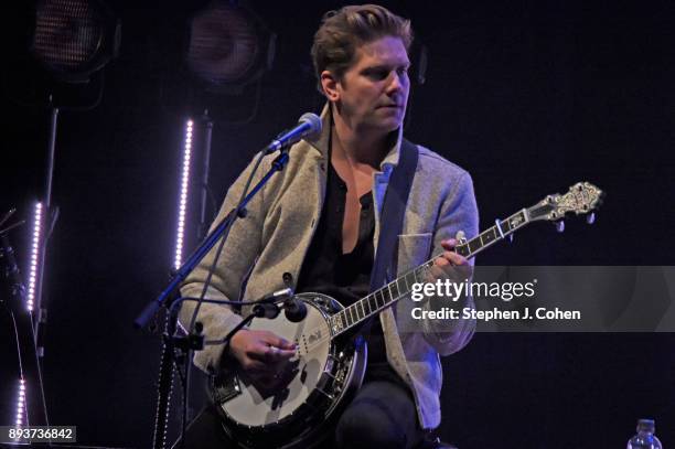 Bo Rinehart of the band Needtobreathe performs at Brown Theatre on December 15, 2017 in Louisville, Kentucky.