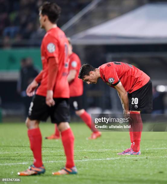 Fussball DFB Pokal 2015/2016 2. Runde SSV Reutlingen - Eintracht Braunschweig Enttaeuschung SSV Reutlingen; Giuseppe Ricciardi