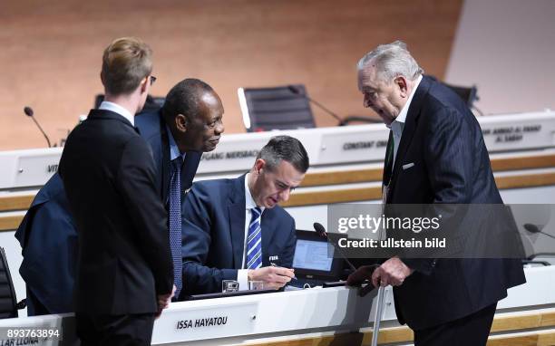 Fussball International Ausserordentlicher FIFA Kongress 2016 im Hallenstadion in Zuerich Ex UEFA Praesident und Ex FIFA-Exekutivkomitee Mitglied...