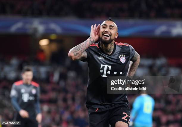 Arsenal London - FC Bayern Muenchen Torjubel: Arturo Vidal