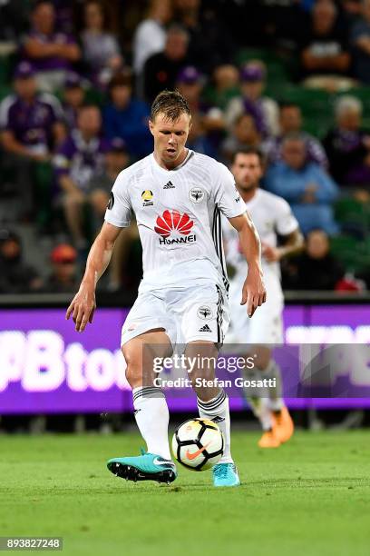 Daniel Mullen of the Phoenix controls the ball during the round 11 A-League match between the Perth Glory and the Wellington Phoenix at nib Stadium...