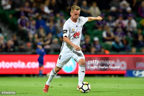 Goran Paracki of the Phoenix controls the ball during the round 11 A-League match between the Perth Glory and the Wellington Phoenix at nib Stadium...