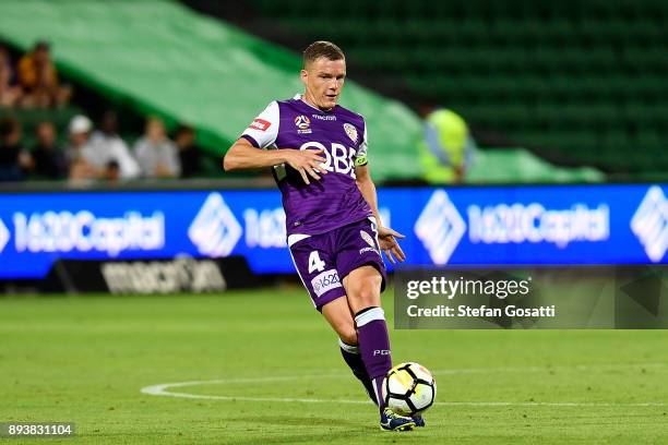 Shane Lowry of the Glory controls the ball during the round 11 A-League match between the Perth Glory and the Wellington Phoenix at nib Stadium on...