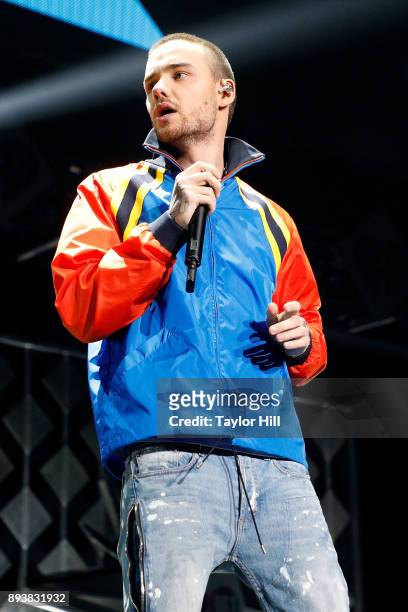 Liam Payne performs during the Power 96.1 iHeartRadio Jingle Ball 2017 at Philips Arena on December 15, 2017 in Atlanta, Georgia.