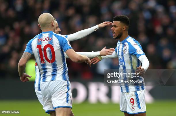 Elias Kachunga of Huddersfield Town celebrates after scoring his sides first goal with Aaron Mooy of Huddersfield Town during the Premier League...