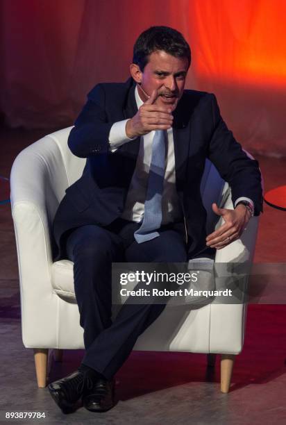 Former French Prime Minister Manuel Valls attends a rally for the Citudans policital party on December 16, 2017 in Barcelona, Spain. The Spanish...