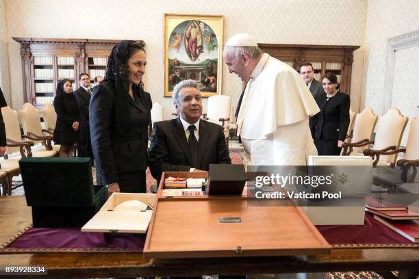 Pope Francis excanges gifts with President of Ecuador Lenin Moreno Garces and his wife Rocio Gonzalez Navas during an audience at the Apostolic...