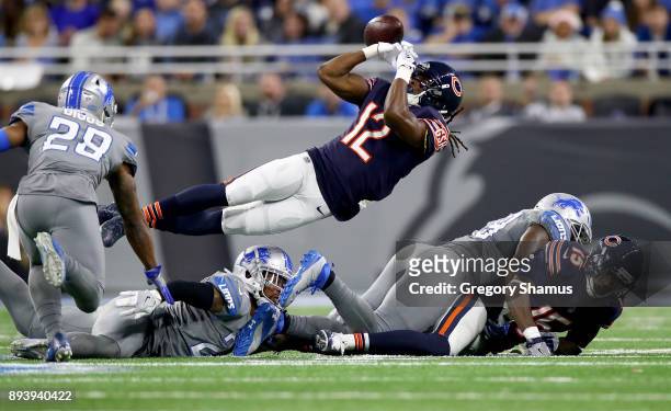 Chicago Bears wide receiver Markus Wheaton juggles the ball for an incomplete pass against the Detroit Lions during the second half at Ford Field on...
