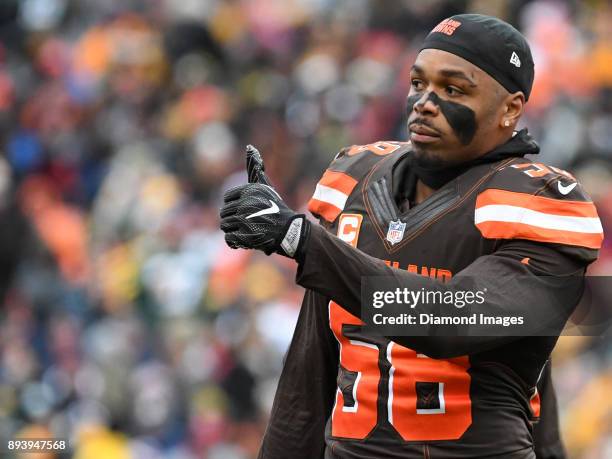 Linebacker Christian Kirksey of the Cleveland Browns gives a thumbs up toward the sideline in the first quarter of a game on December 10, 2017...