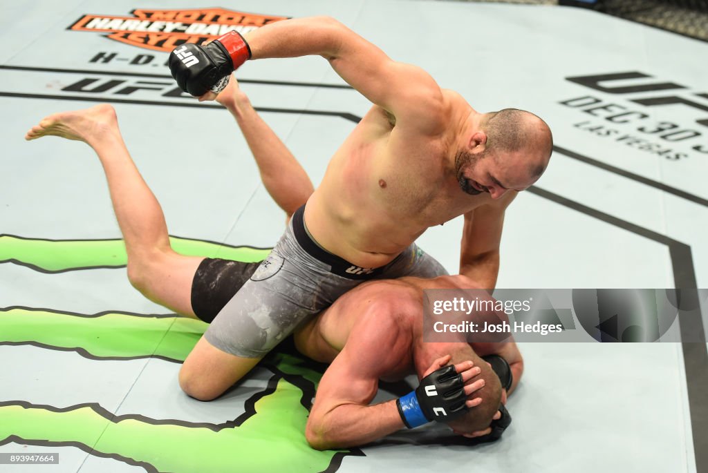 UFC Fight Night: Teixeira v Cirkunov