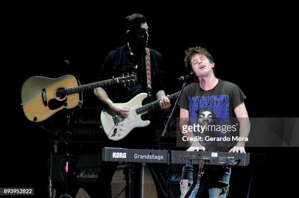 Charlie Puth performs onstage during 93.3 FLZ's Jingle Ball 2017 at Amalie Arena on December 16, 2017 in Tampa, Florida.