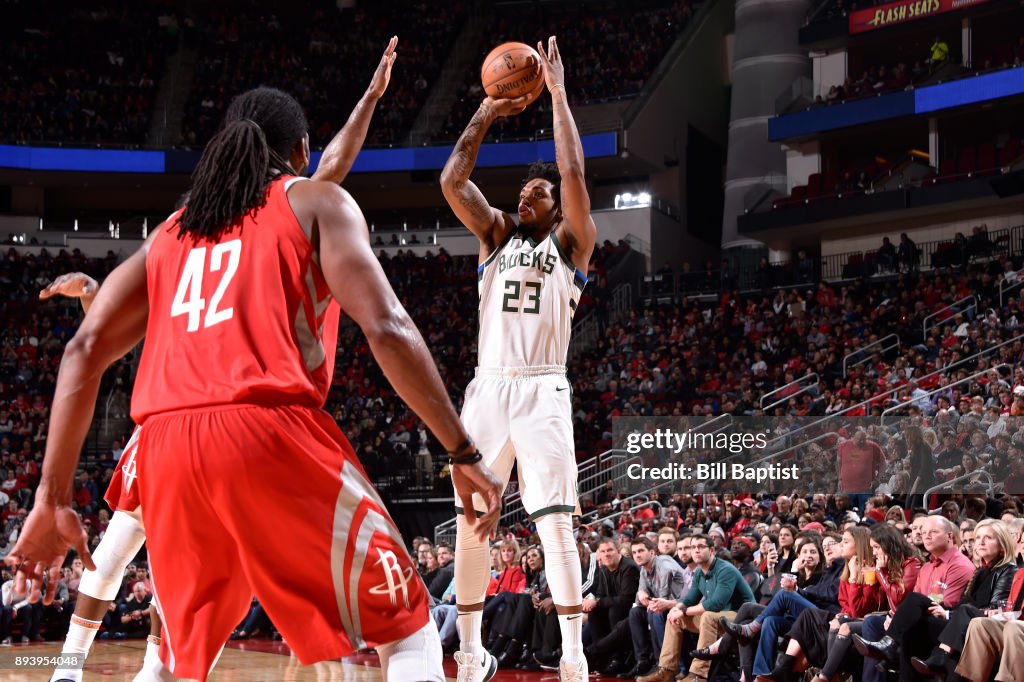 Milwaukee Bucks v Houston Rockets