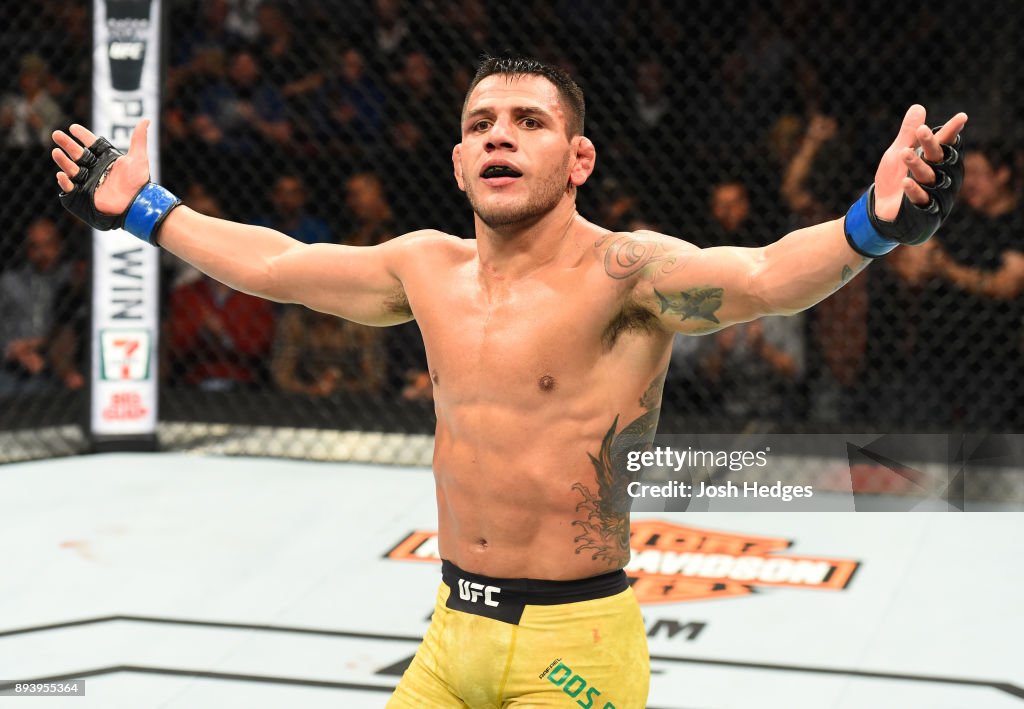 UFC Fight Night: Lawler v Dos Anjos