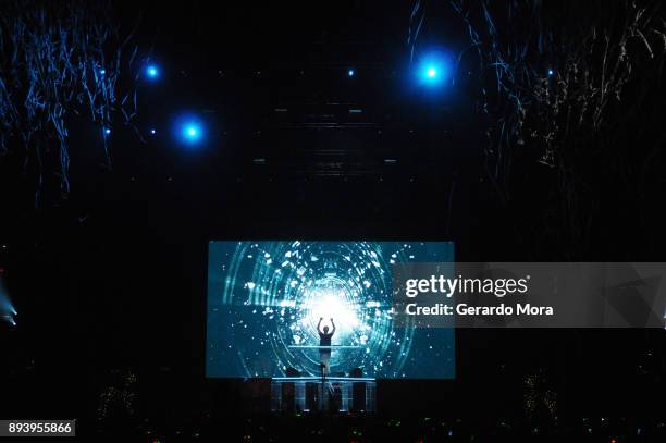 Zedd performs onstage during 93.3 FLZ's Jingle Ball 2017 at Amalie Arena on December 16, 2017 in Tampa, Florida.