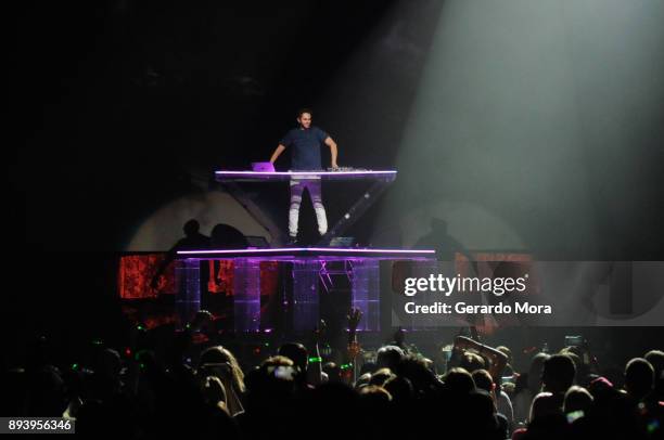 Zedd performs onstage during 93.3 FLZ's Jingle Ball 2017 at Amalie Arena on December 16, 2017 in Tampa, Florida.