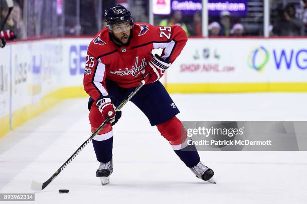 615 Ducks Devante Smith Pelly Stock Photos, High-Res Pictures, and