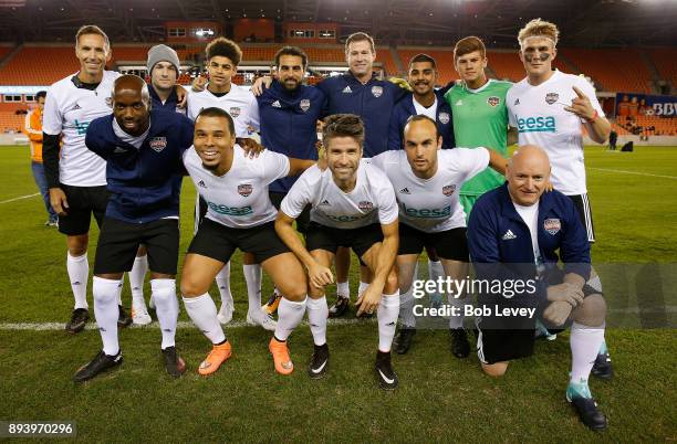 Damarcus Beasley,Charlie Davies,Kyle Martino,Landon Donovan and Scott Kelly, 2nd row Steve Nash, Alex Bregman, Dwayne De Rosario,Brian McBride,...