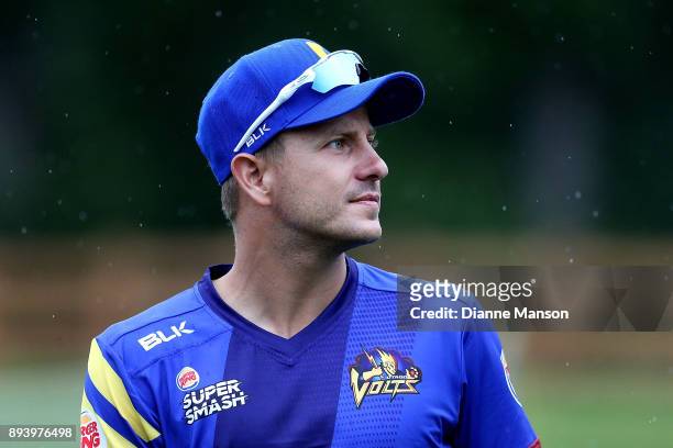 Neil Wagner of Otago looks on as rain delays play during the Twenty20 Supersmash match between Otago and Wellington on December 17, 2017 in Dunedin,...