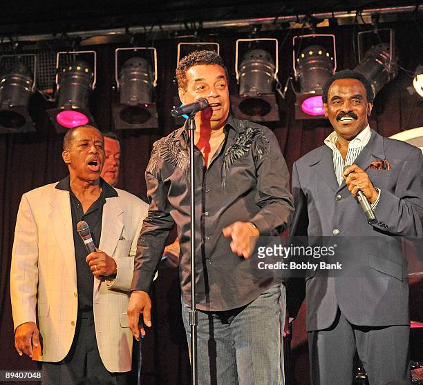 Ben E. King Gary U.S. Bonds and Chuck Jackson attend Gary U.S. Bonds birthday bash at B.B. King Blues Club & Grill on June 17, 2009 in New York City.
