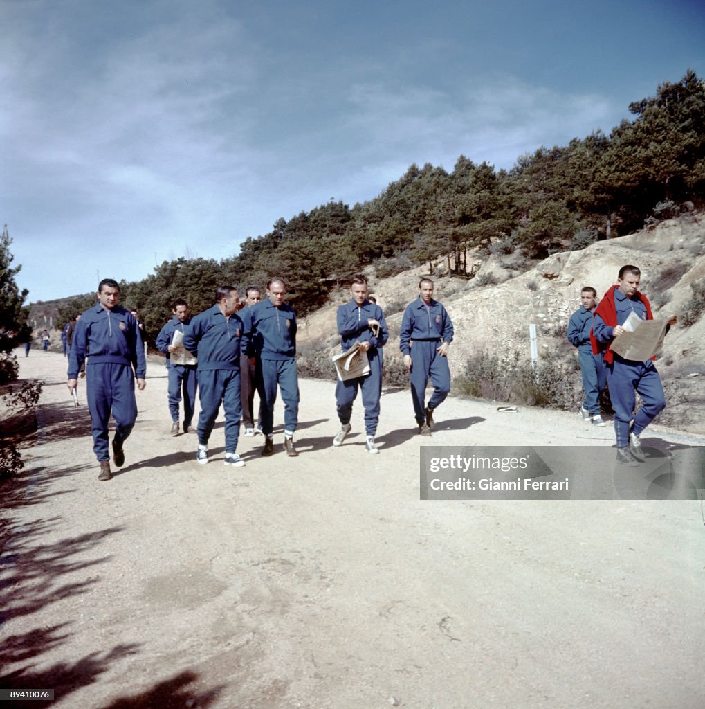 The soccer players Alfredo Di Stefano, Del Sol, Paco Gento, Miguel Munoz, Jose Garcia Castro 'Pepillo', Ferenc Puskas and Jose Emilio Santamaria (Real Madrid) during a base in outskirts of Madrid (Spain).