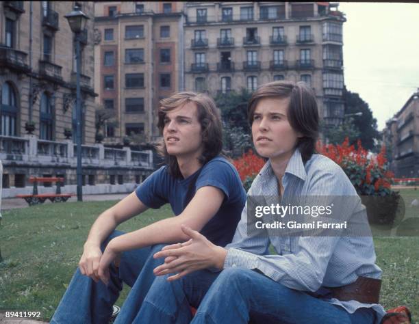 Madrid-Spain- 1973 - Miguel Bose and its sister Paola in the filming of the movie "Vera".