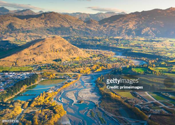 panoramic view nature landscape in south island new zealand - otago stock pictures, royalty-free photos & images