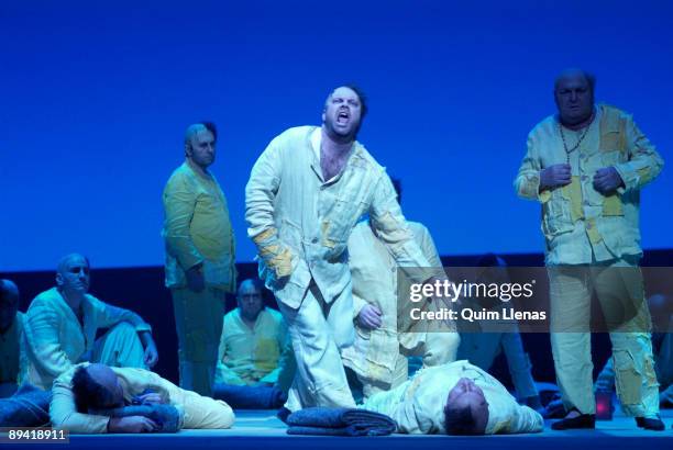 Circa 2000. Madrid, Spain. General rehearsal of 'Desde la casa de los muertos' , by Leos Janacek, with musical direction by Marc Albrecht, scene...