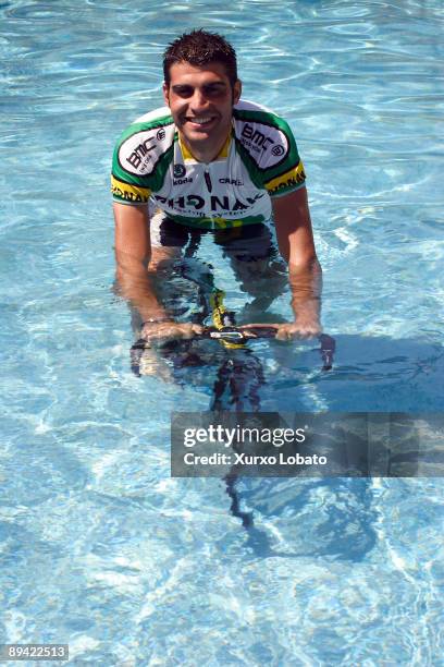 Mos, Pontevedra, Espana. Oscar Pereriro, cyclist, at home.