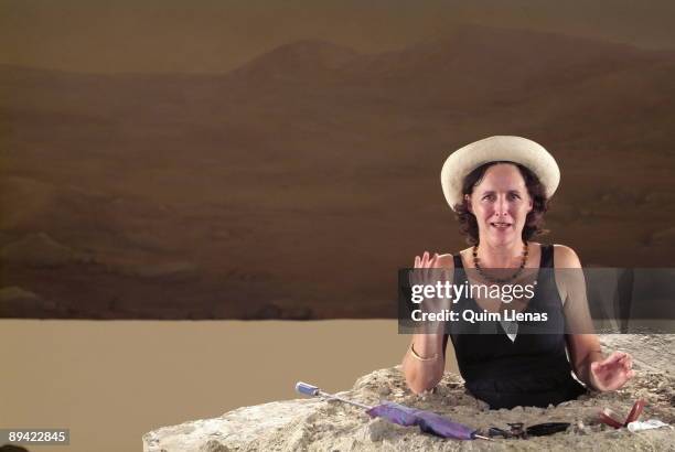 October 16, 2007. Naves del Espanol, Madrid, Spain. Dress rehearsal of the play Happy Days, of Samuel Beckett, interpreted by Fiona Shaw and directed...