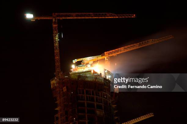 September 05, 2006. Madrid, Spain. Fire in the construction of the Espacio Tower in the former Real Madrid's Football City.