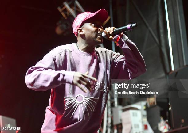 47 Buddy (Rapper) Stock Photos, High-Res Pictures, and Images - Getty ...