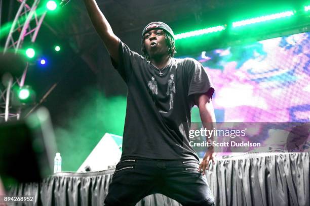 17 Unotheactivist Stock Photos, High-Res Pictures, and Images - Getty ...