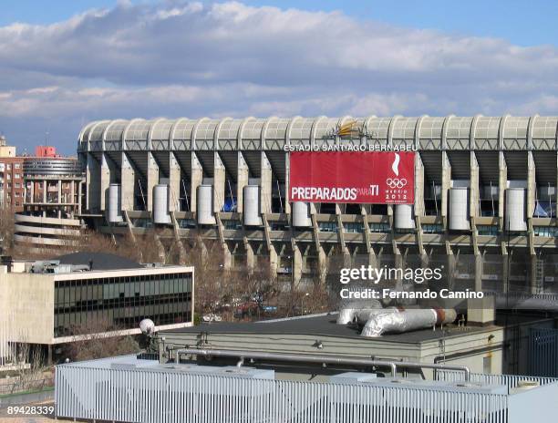 Candidature of Madrid 2012 to the Olympic Games: Advertising in Santiago Bernabeu Stadium