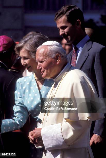 June 1993, Madrid . Fourth papal trip of John Paul II to Spain. Pope in a courtesy visit to the Spanish Royal Family. In the image, the Pope with...