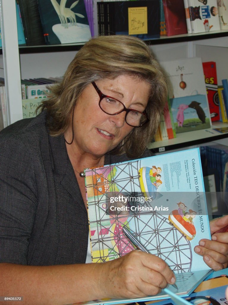 Descobrir 100+ imagem violeta denou br.thptnganamst.edu.vn