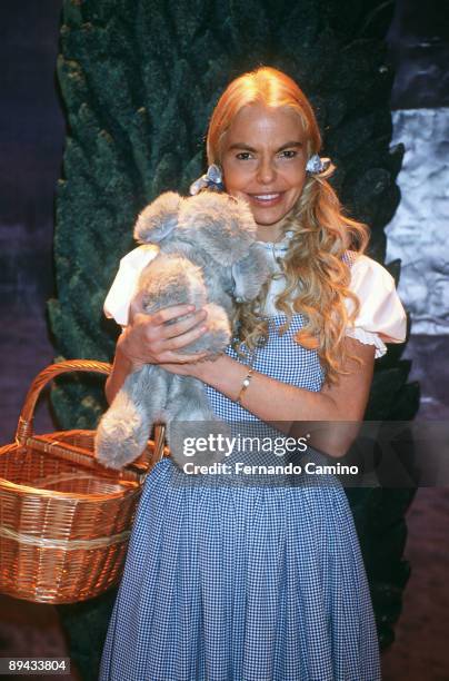 Infantile presentation of the musical one "El Mago de Oz " played by Leticia Sabater. Infantile presentation of the musical one "El Mago de Oz "...